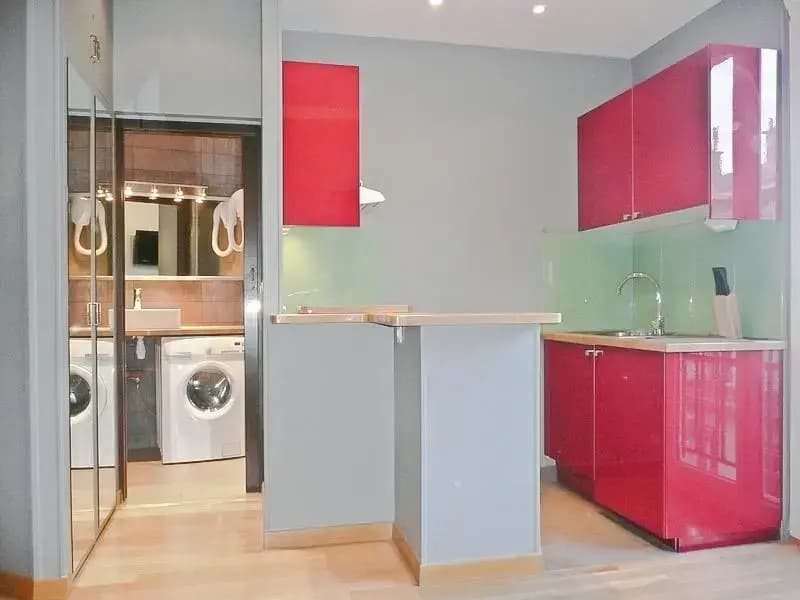 Madeleine Flat - photo 9