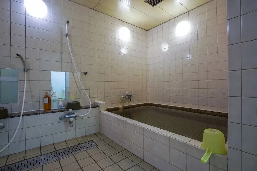 Capsule Inn Hamamatsucho - photo 16