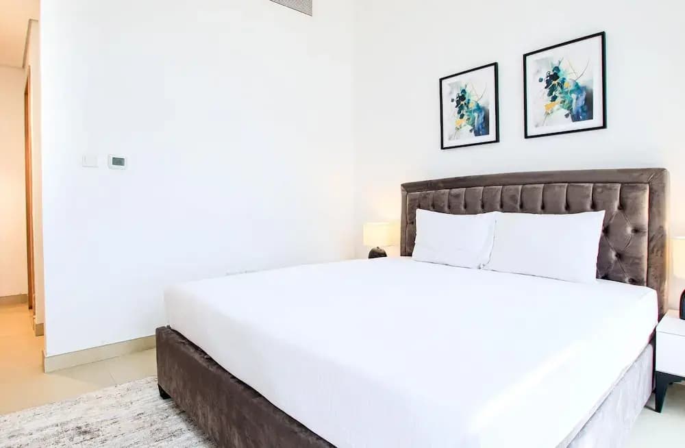 Chic 1BR Iris Amber Al Jaddaf - photo 4