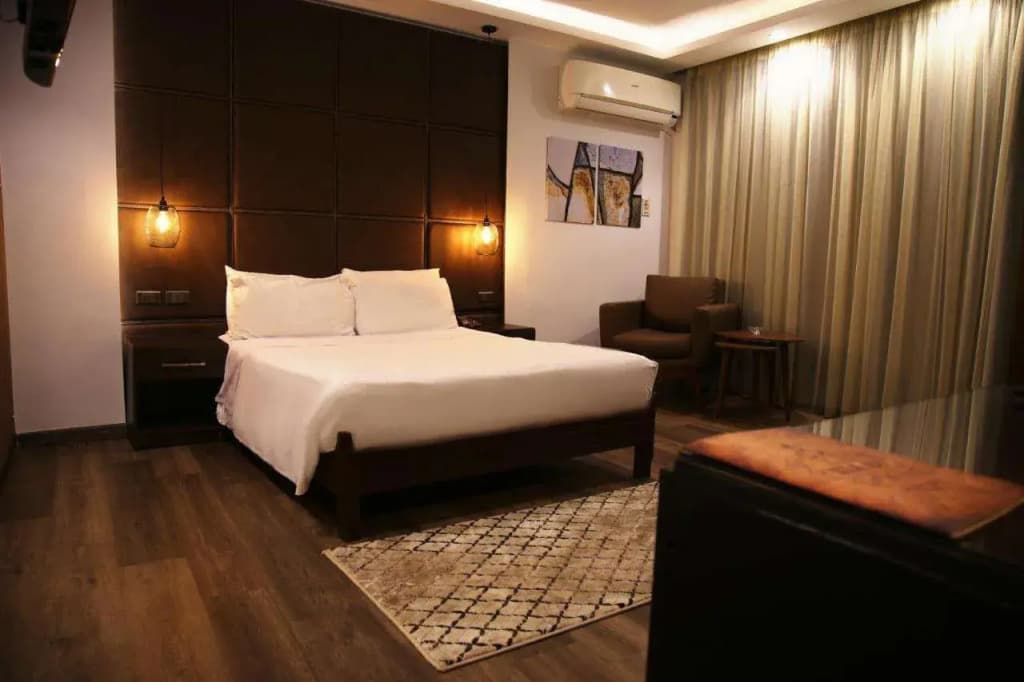 Pearl Hotel - photo 5