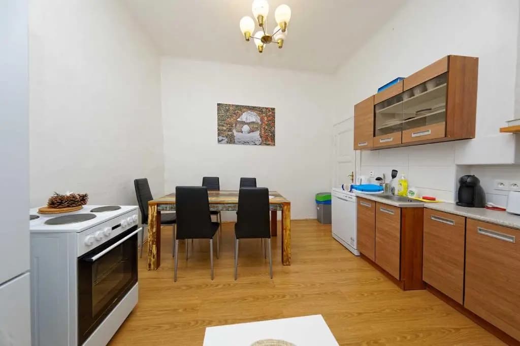 Peter's Tower Apartments - photo 19