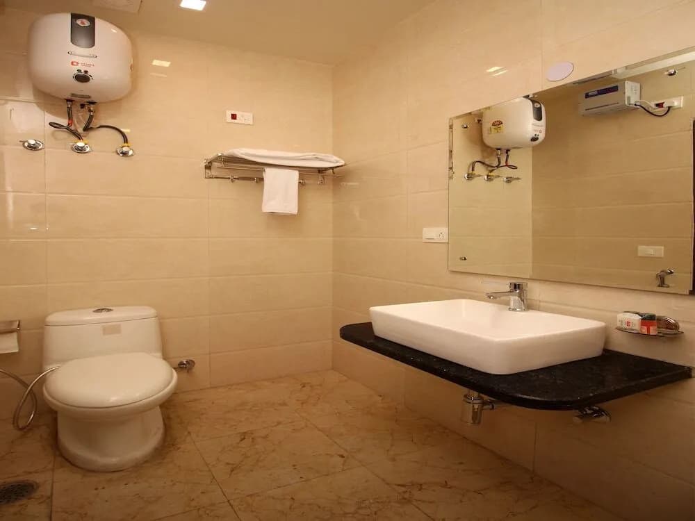 OYO Flagship 737 Paschim Vihar - photo 7