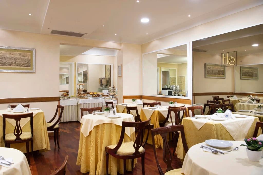 Hotel Cecil - photo 34