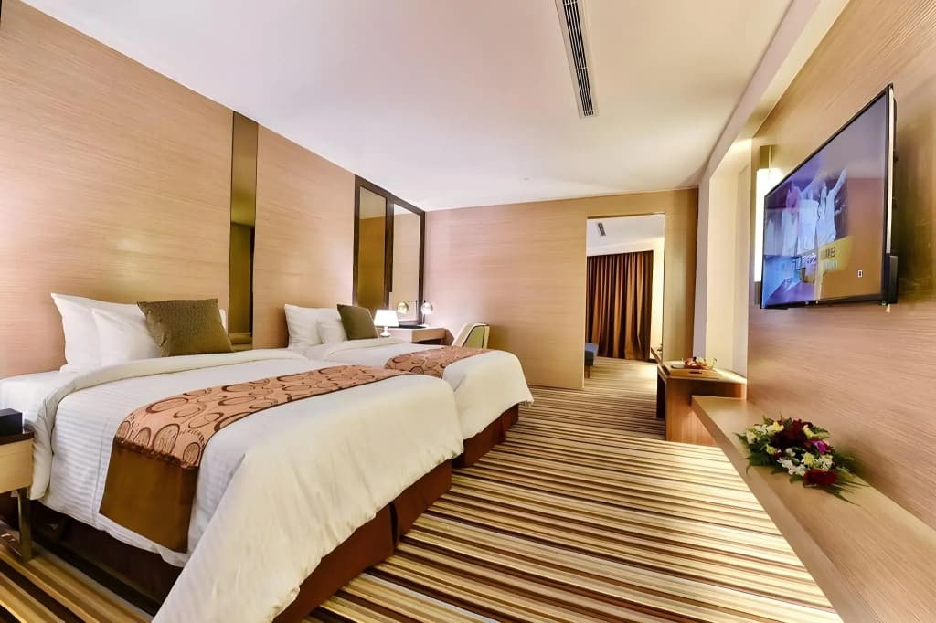 Goldsands Hotel - photo 42