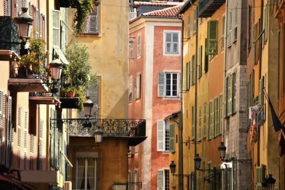Studio à louer Carré d'Or à Nice - photo 15