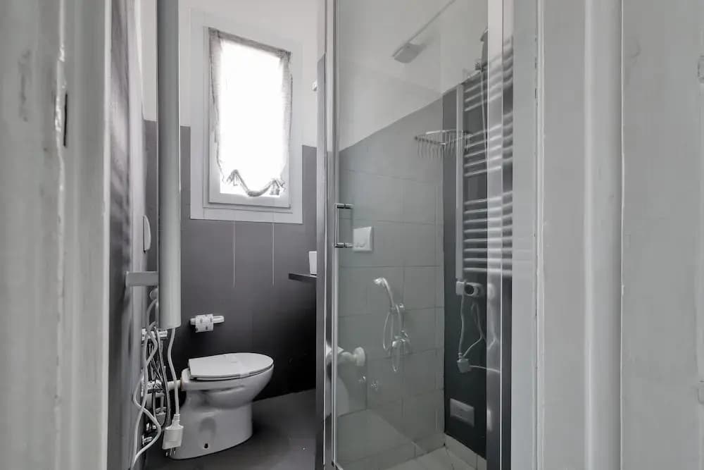 Inviting studio near the city centre - photo 7