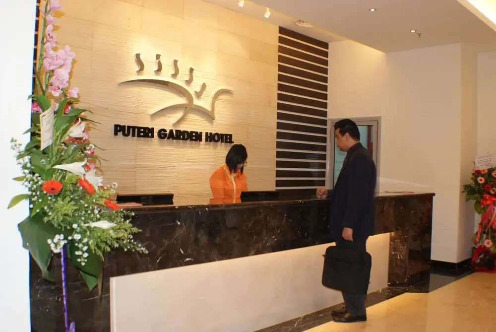 Puteri Garden Hotel Klang - photo 17