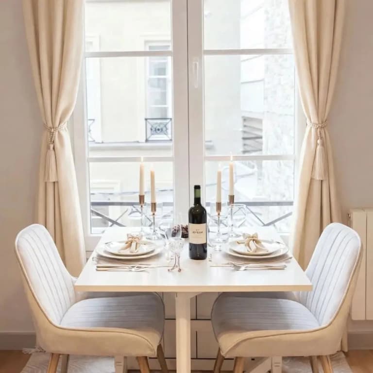1630 Ponthieu - photo 13