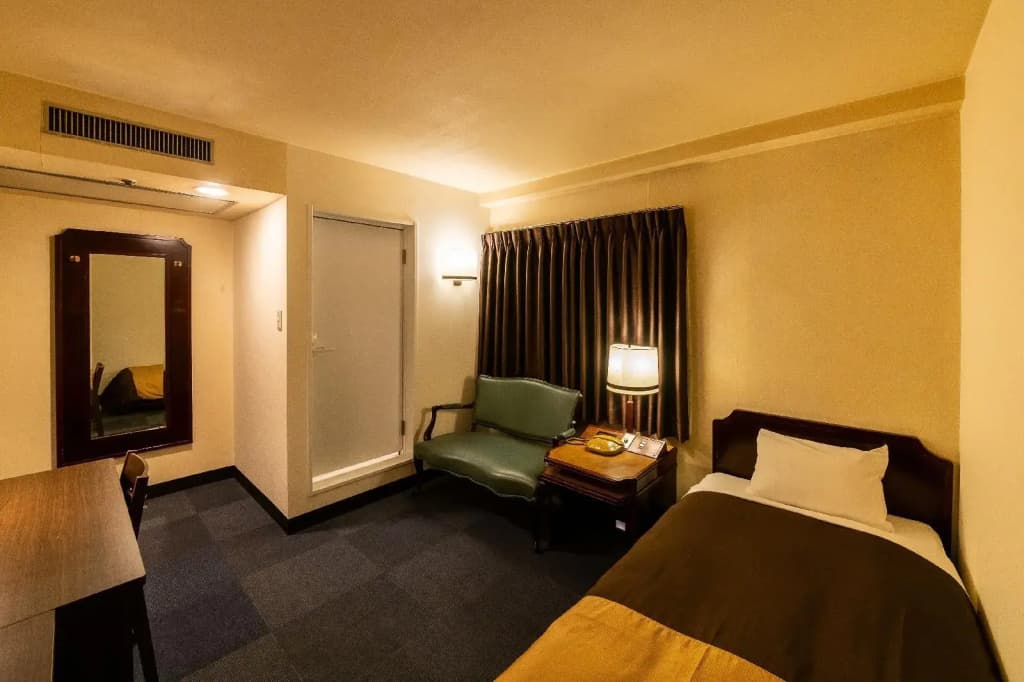 Kyoto Central Inn - photo 32