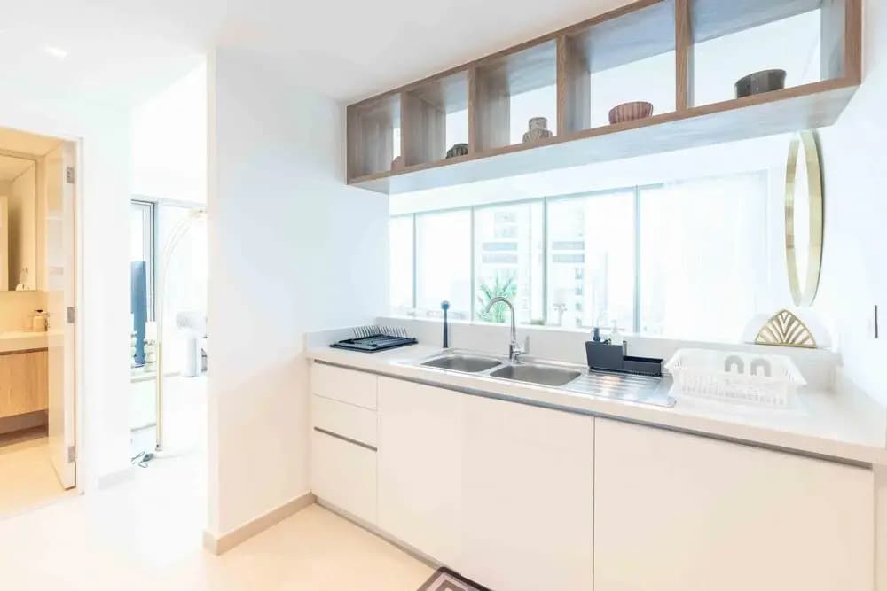 Regal 3BR Maid w Burj Khalifa View Balcony - photo 26