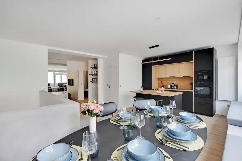 Spacious Apartment With 2 Rooms - photo 13