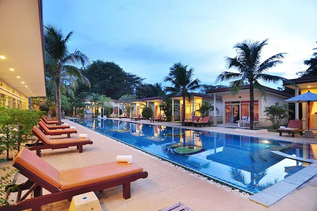 Phuket Sea Resort - photo 17