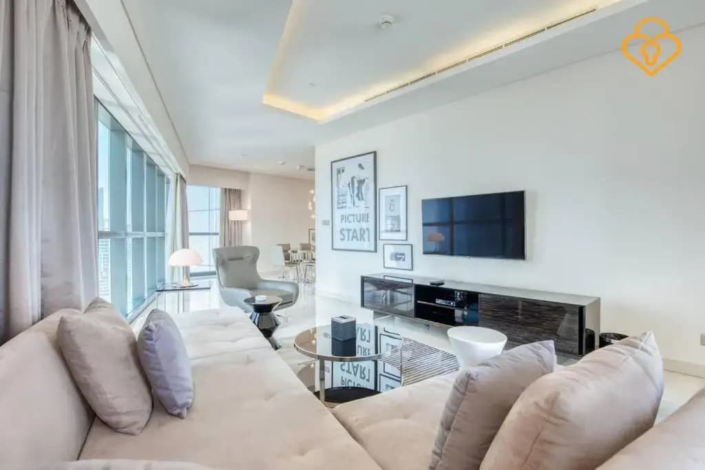 Keysplease 5* 2 B/R Apt, Damac Paramount Residence - photo 3