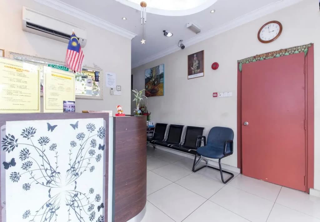 OYO 425 Hotel GS Inn - main photo