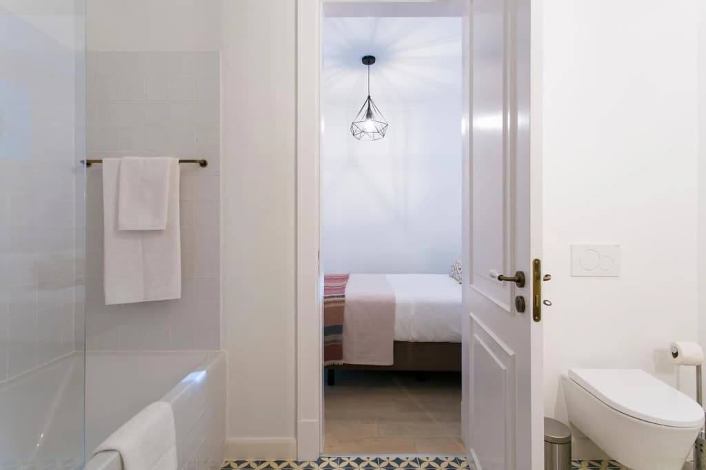 JOIVY Stunning 2BR Apt w/garden, by the Avenida subway & Botanical Garden of Lisbon - photo 8