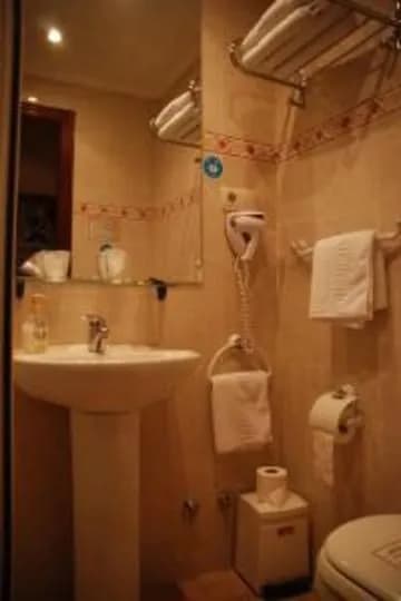 Gran Duque Hostal - photo 8