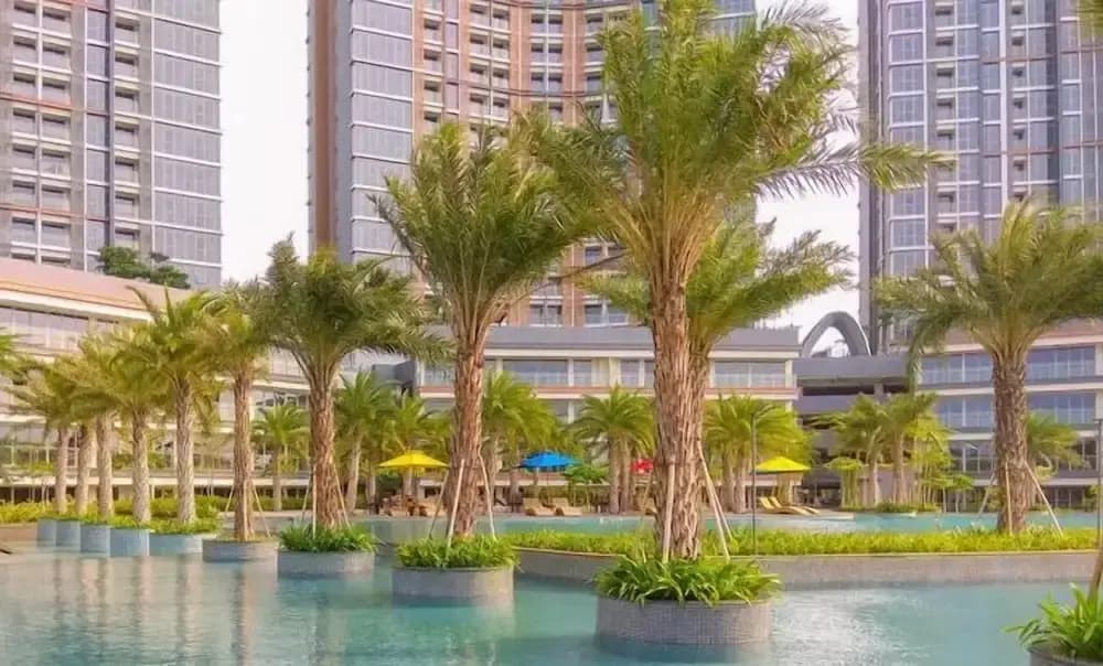 Cozy And Best Location 1Br Gold Coast Apartment - photo 11