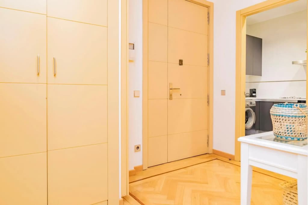 Velazquez Suites - photo 34
