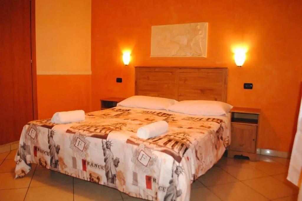 Gladiator Rooms - photo 8