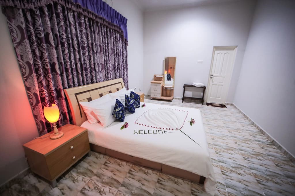 Huvadhoo Inn - photo 1