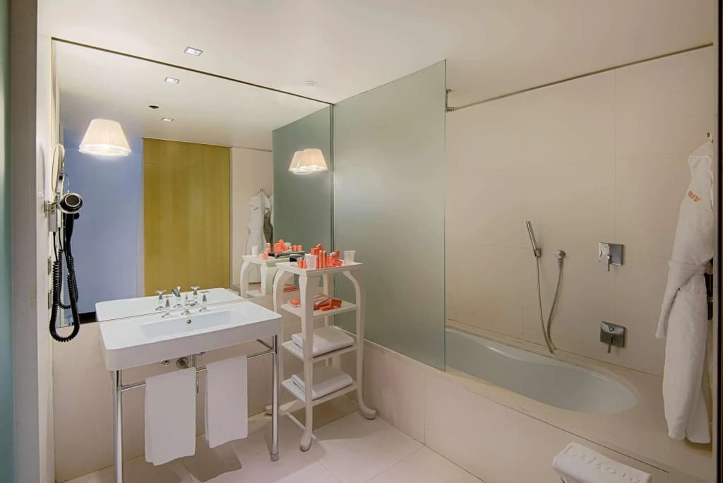 NHow Milano Hotel - photo 25