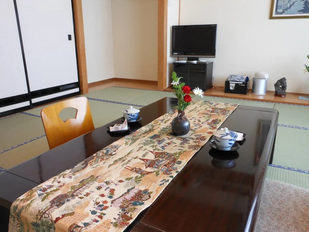 Saga Grace Hotel - photo 4