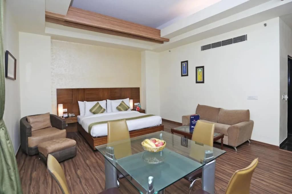 Westend Inn - photo 36
