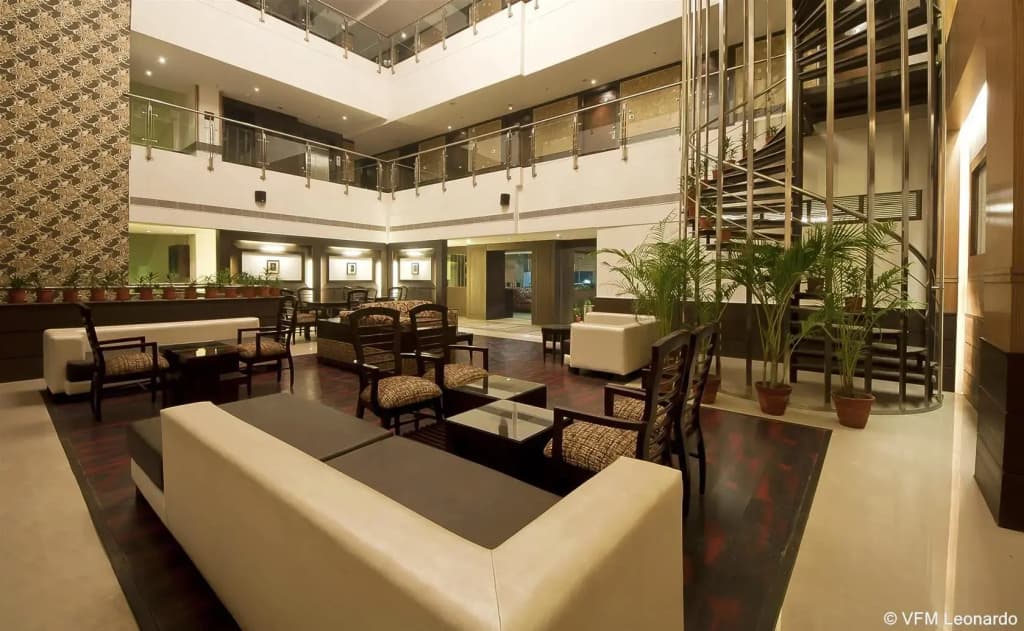 Hotel S K Crown Park - photo 5