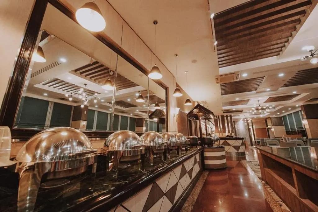 Kingwood hotel - photo 8
