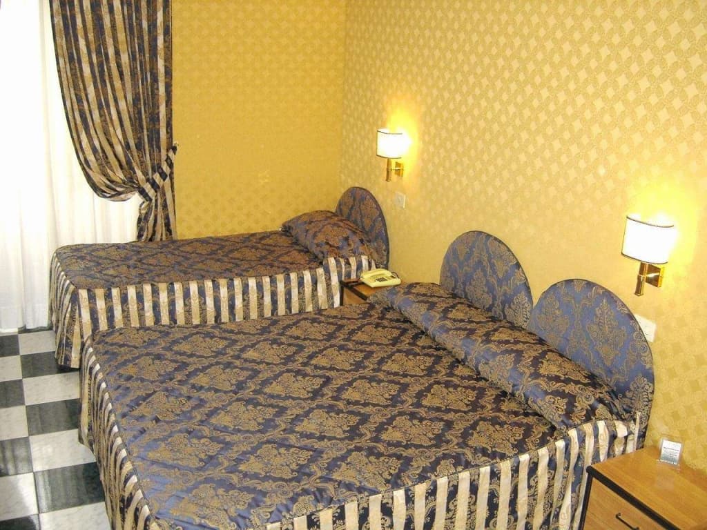 Hotel Mariano - photo 37