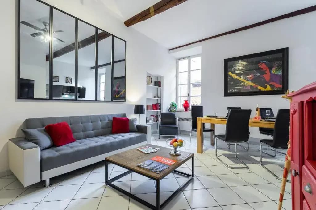 Ste Reparate F4 Moderne, Design, Place Rossetti, Heart Old Town - photo 10