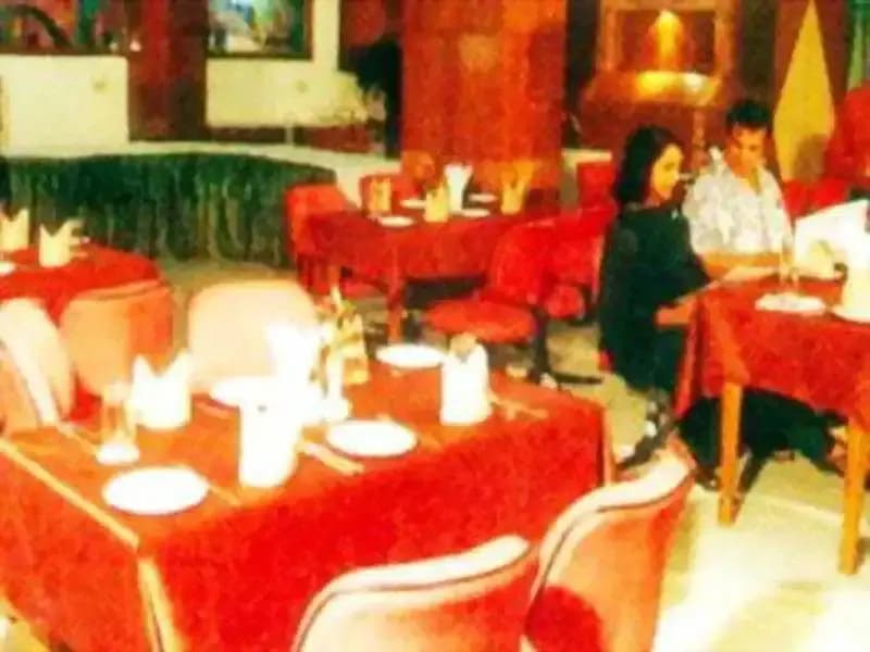 Hotel Metro City - photo 11