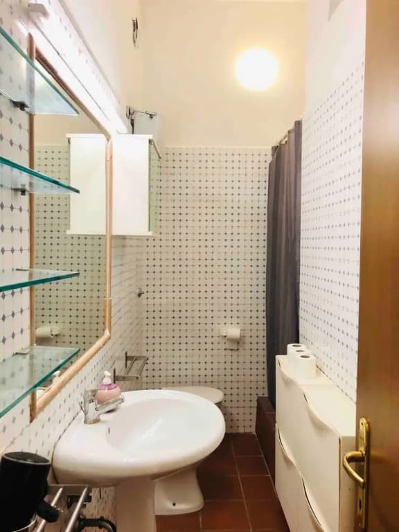 Hton Flat 3 - photo 5