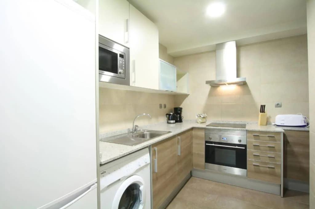 Barcelona Sants Station Apartments - photo 20