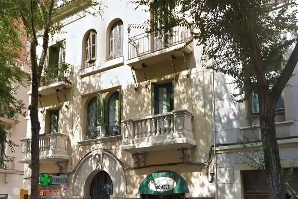 Classic Eixample Apartments - photo 1