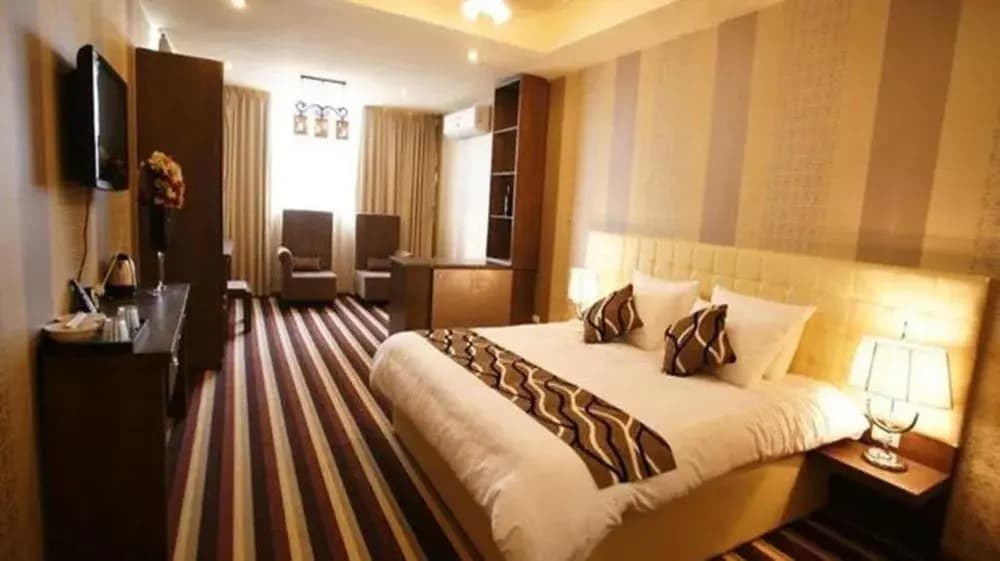 Venus Hotel - photo 7