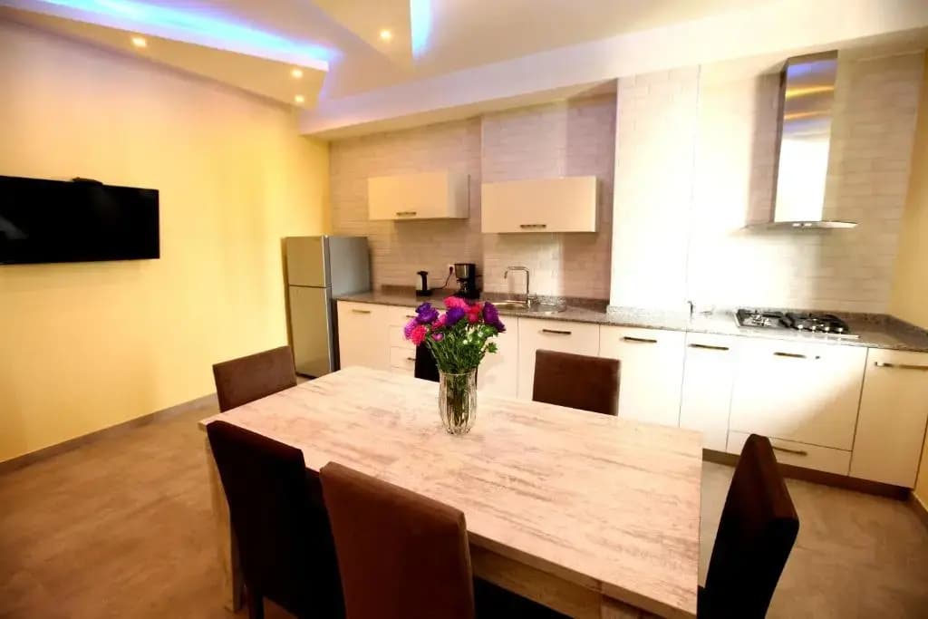 Irakli's rooms - photo 12