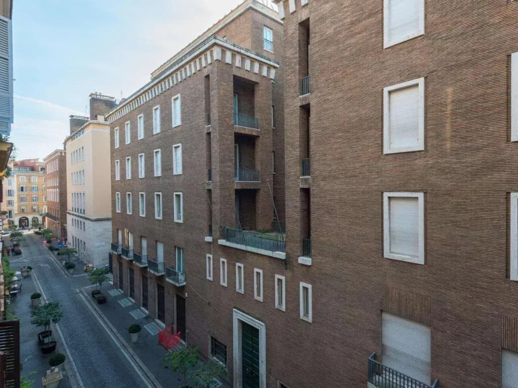 Ara Pacis Luxury Apartment - photo 1