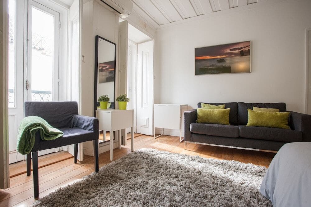 Portuguese Charm - HOV 50541 - photo 3
