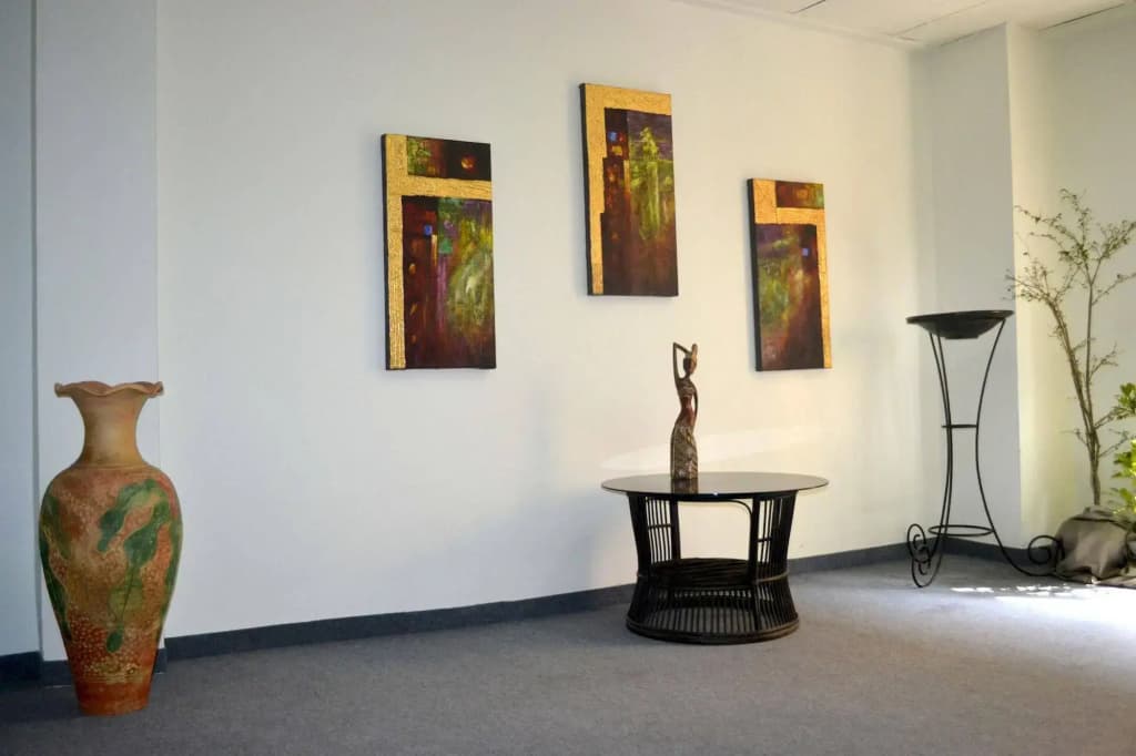 The Lounge Hotel - photo 8