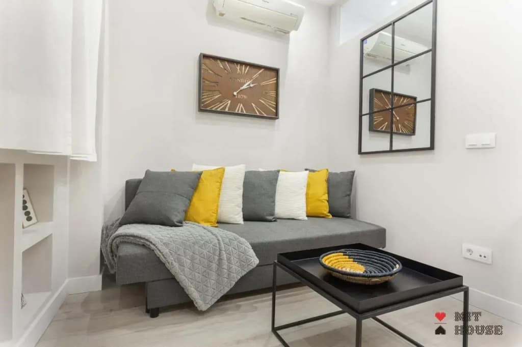 MIT House Bernabeu Comfort en Madrid - photo 2