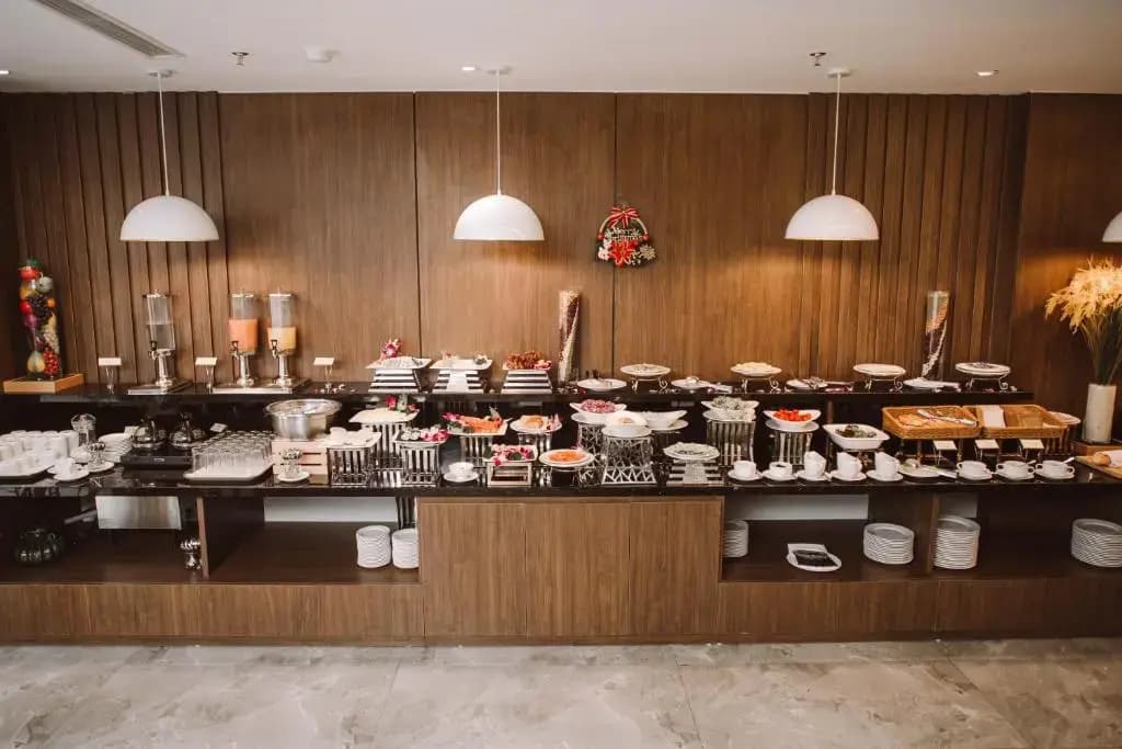Reyna Hotel Hanoi - photo 11