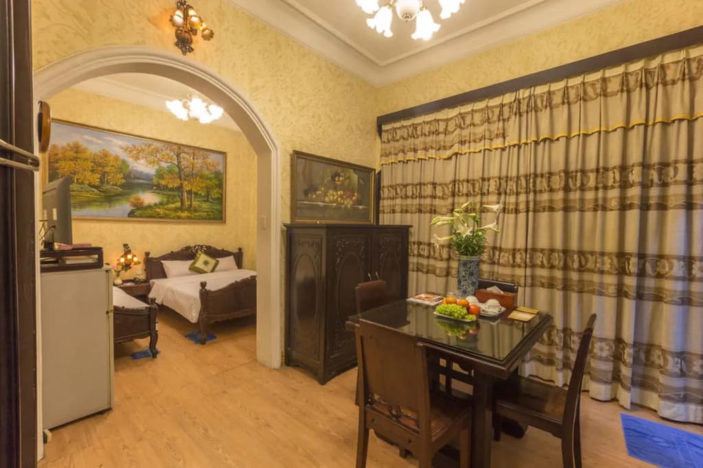 Dragon Hotel - photo 15