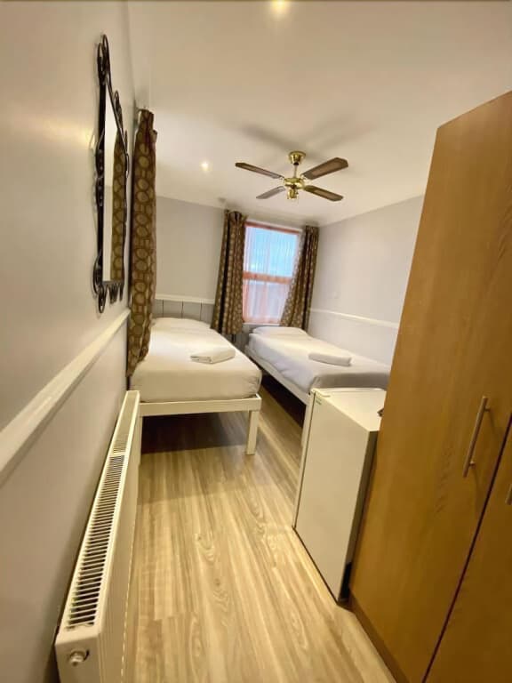 The Commongate Hotel - photo 16