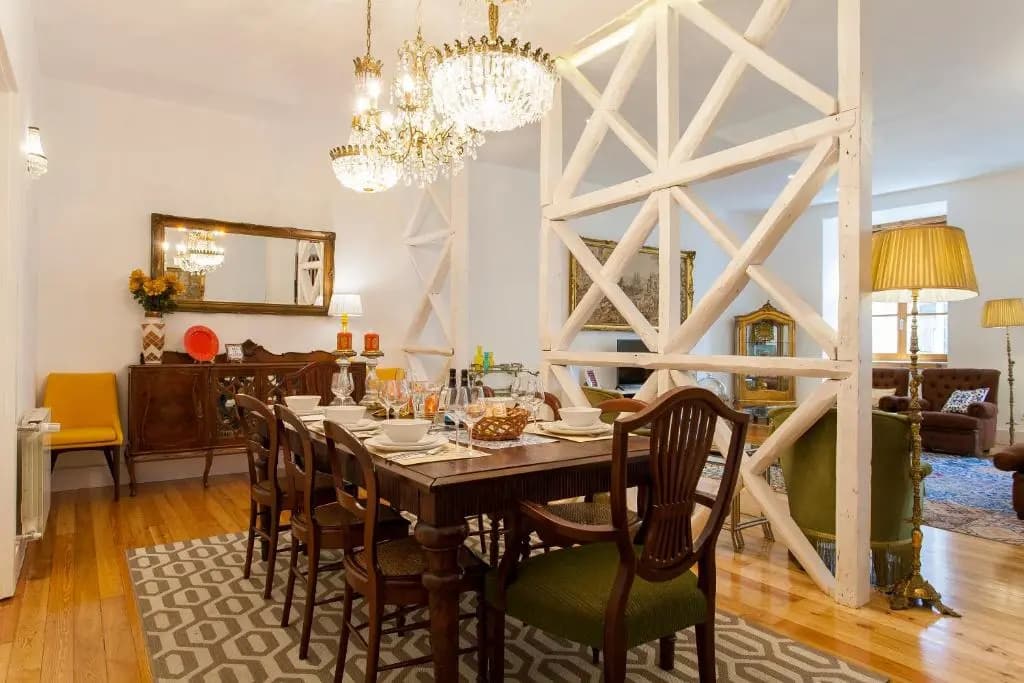 Chiado 4-Bedroom Flat - photo 18