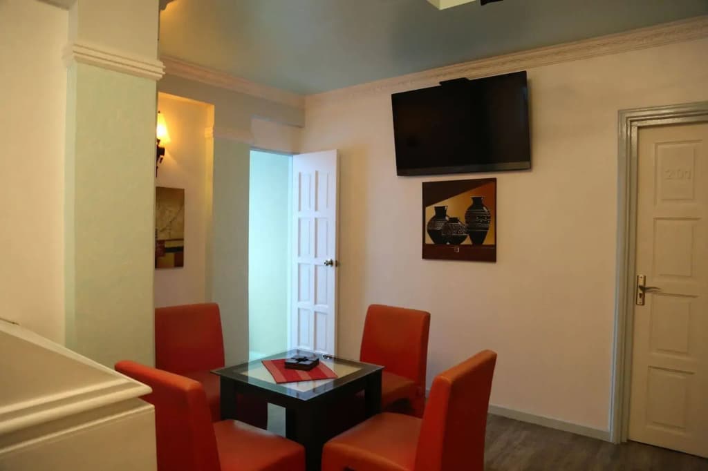 Tour Rest Inn - photo 3