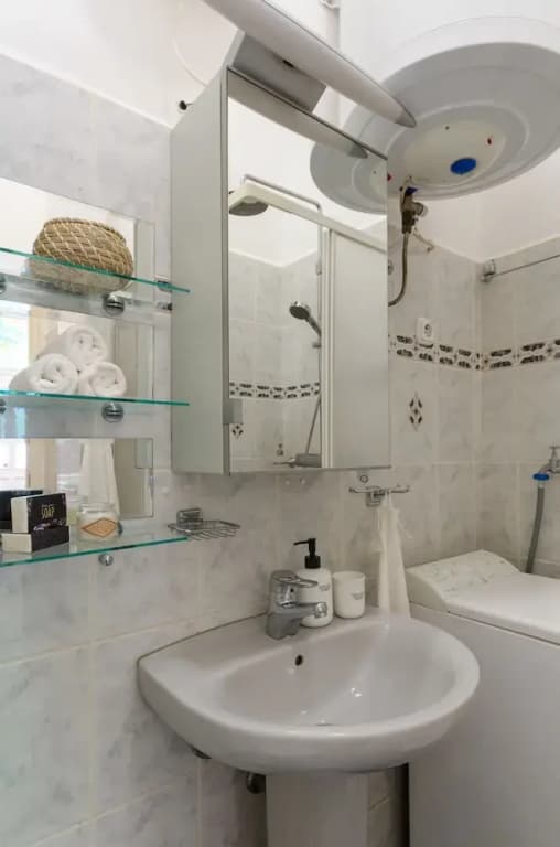 Perilla Apartment - photo 10