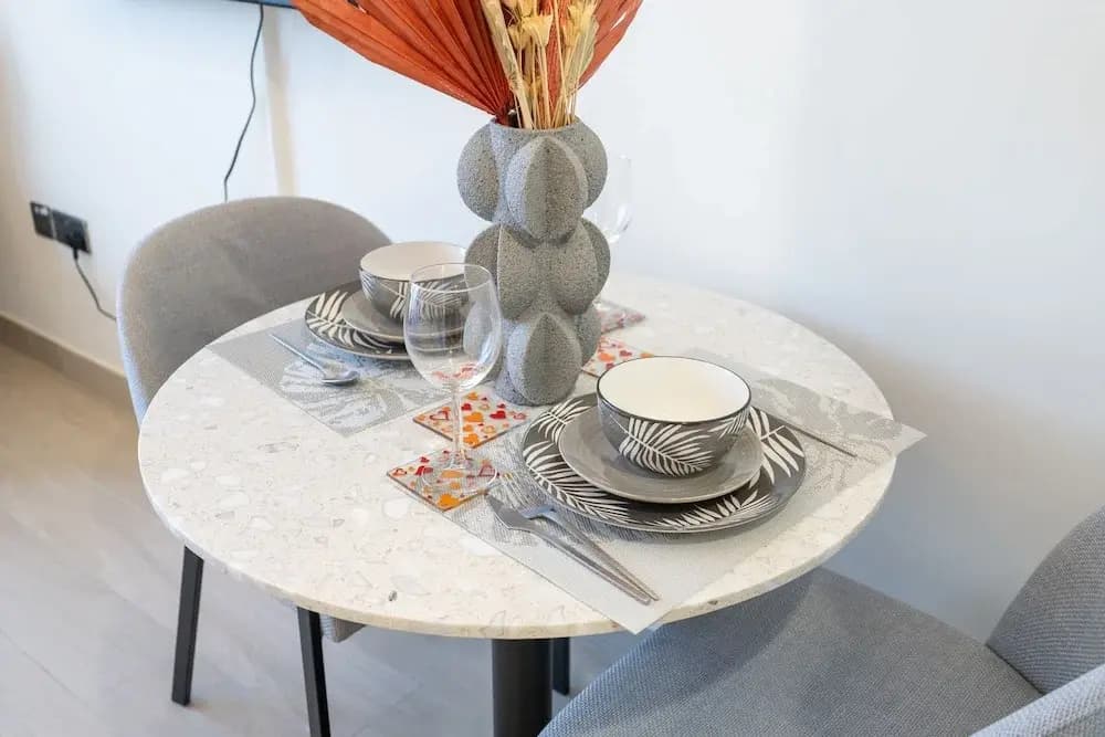 Modern Sophistication A Dream Studio - photo 27
