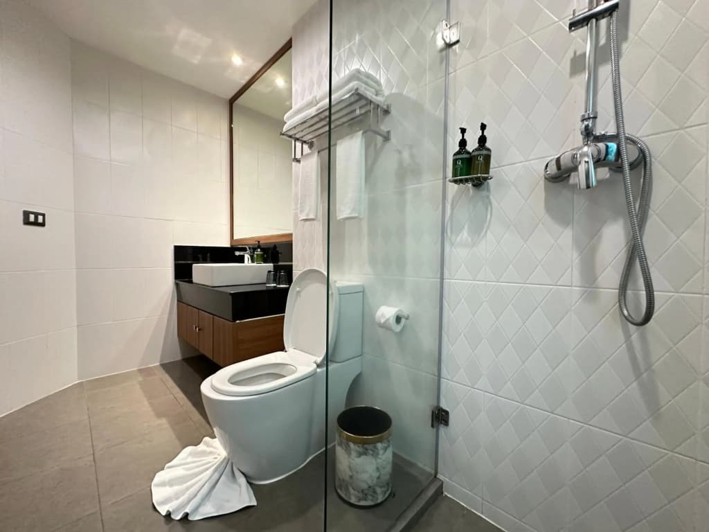 Quality Beach Resorts and Spa Patong - photo 10