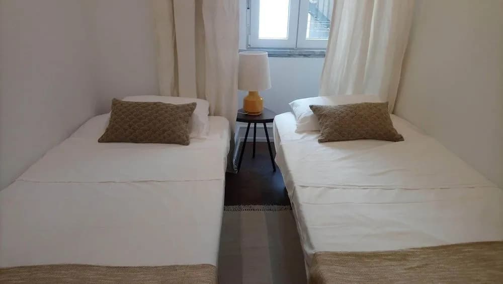 Comfortable Apartment in Central Lisbon - photo 13